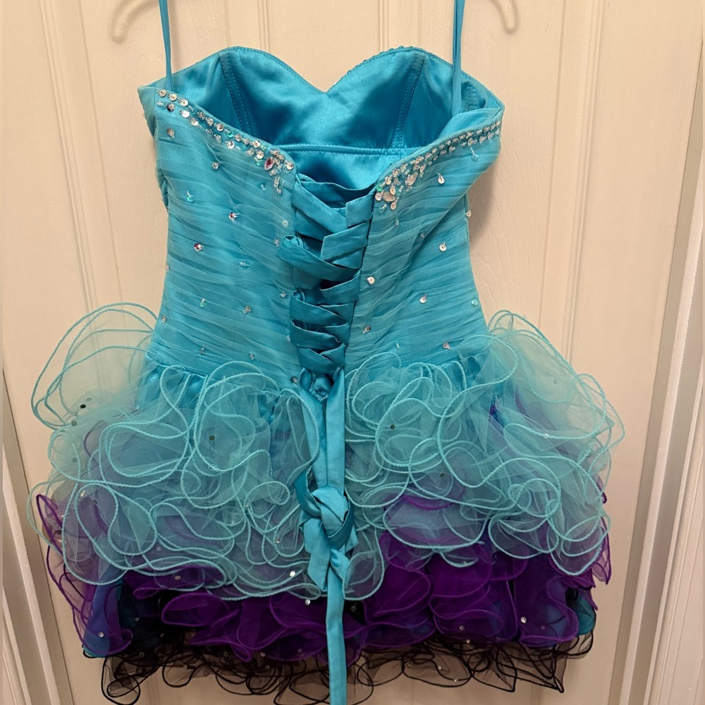 Prom Dress - Picture 3 of 3